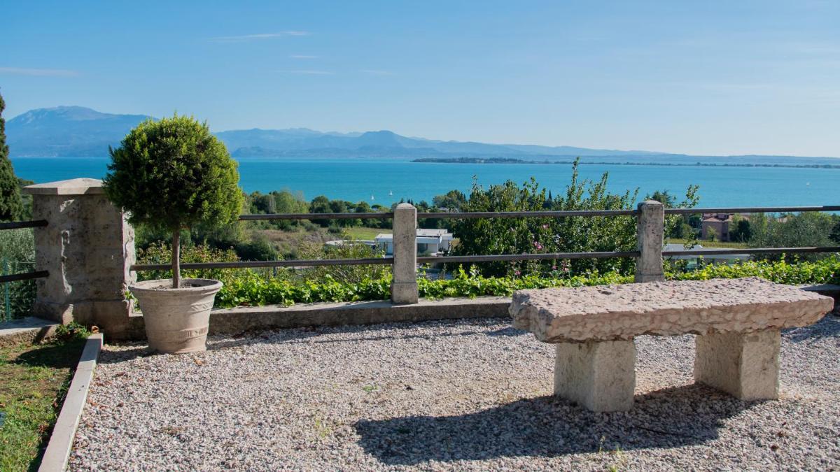 Castello Belvedere Apartments