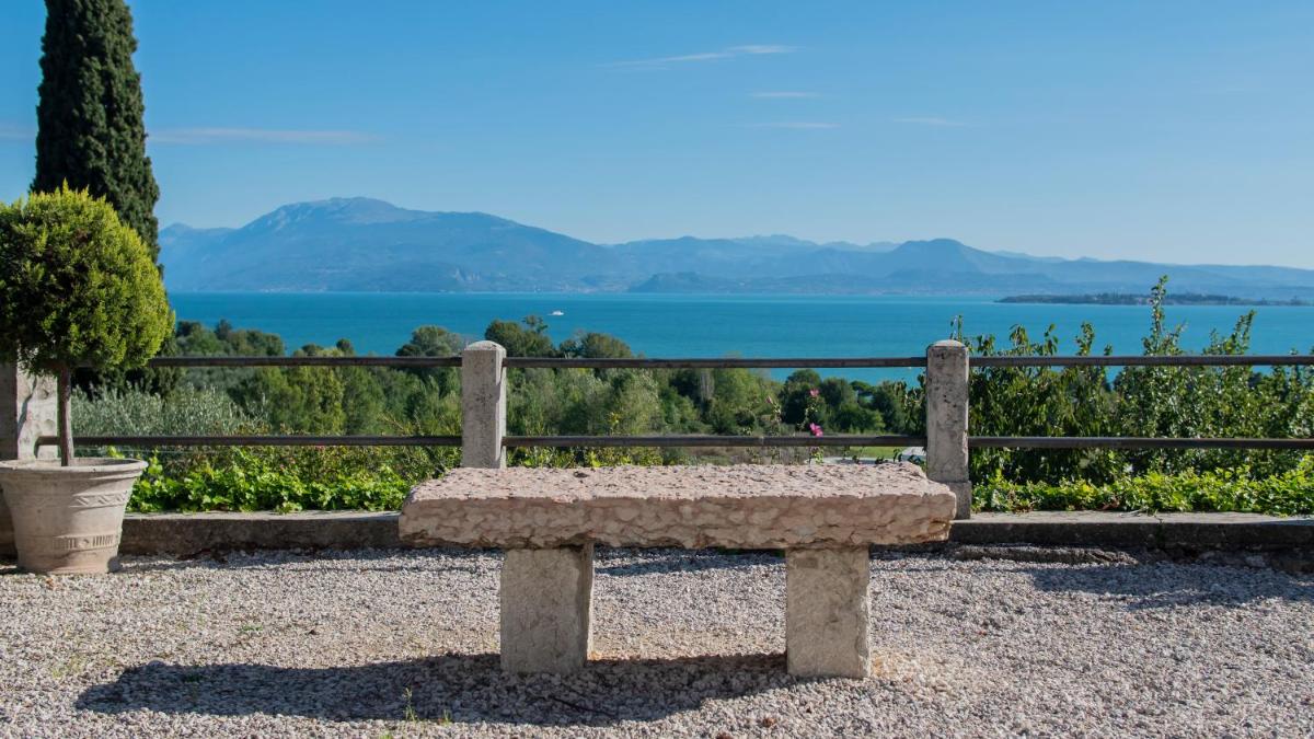 Castello Belvedere Apartments