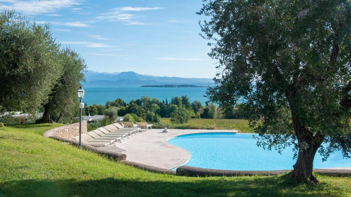 Castello Belvedere Apartments