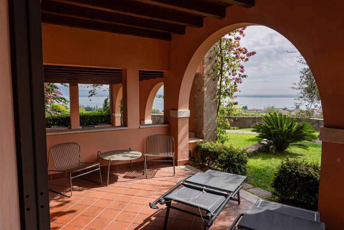 Castello Belvedere Apartments