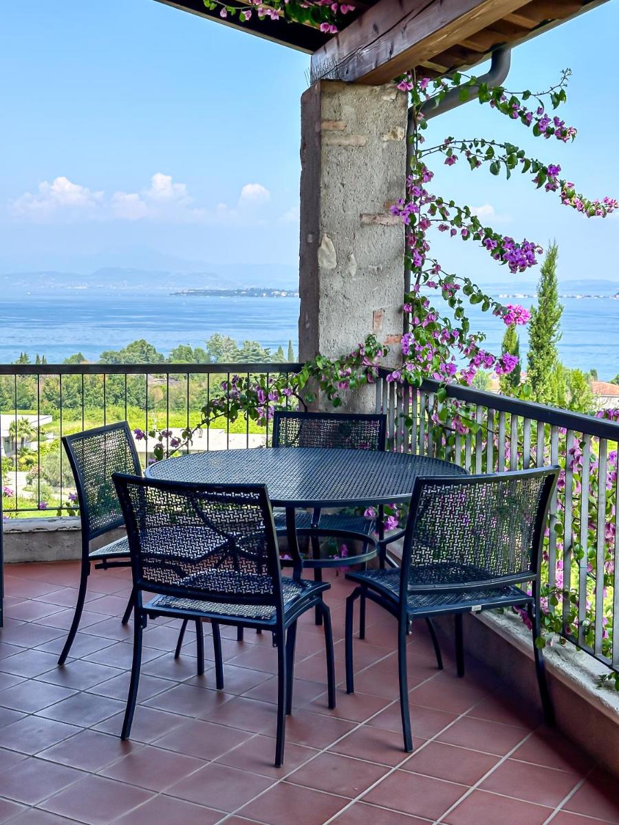Castello Belvedere Apartments