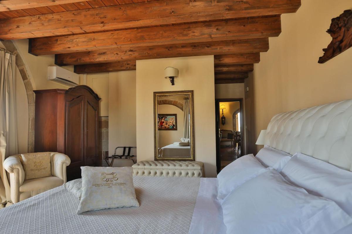 Castello Castriota Scanderbeg