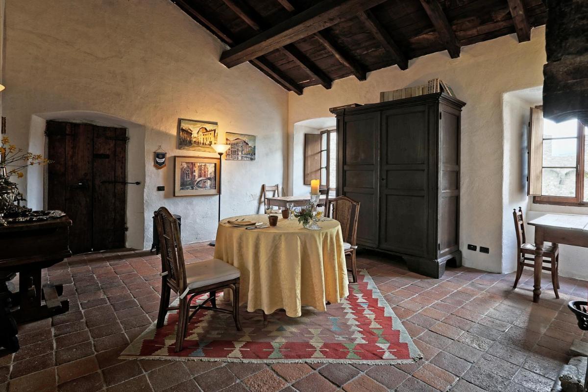 Castello dell'Aquila