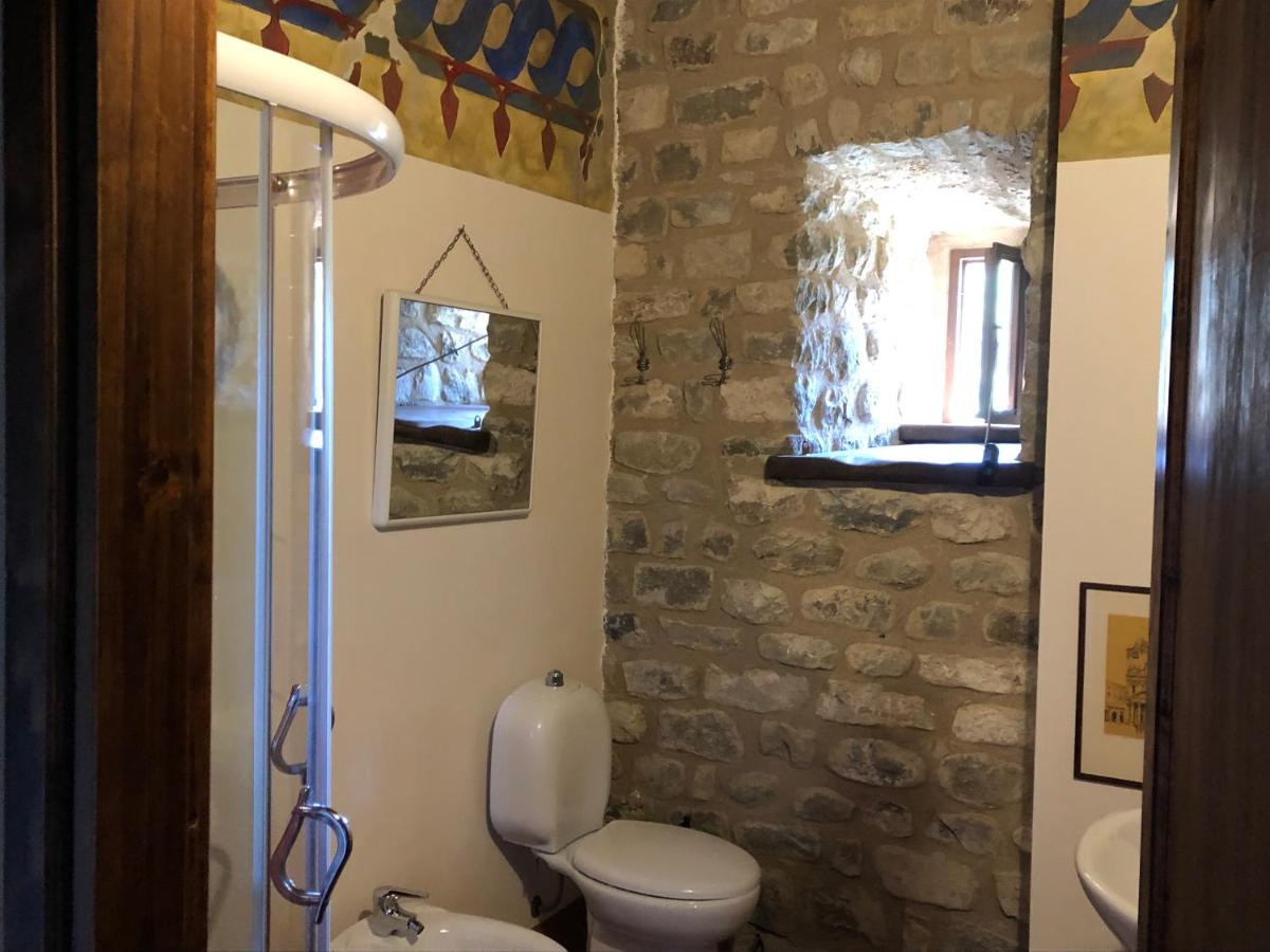 Castello dell'Aquila