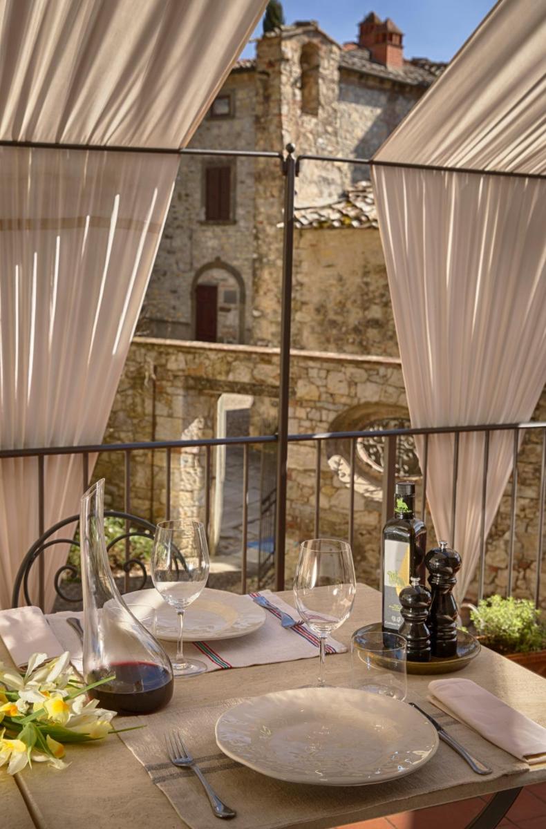 Le suites di Castello di Ama