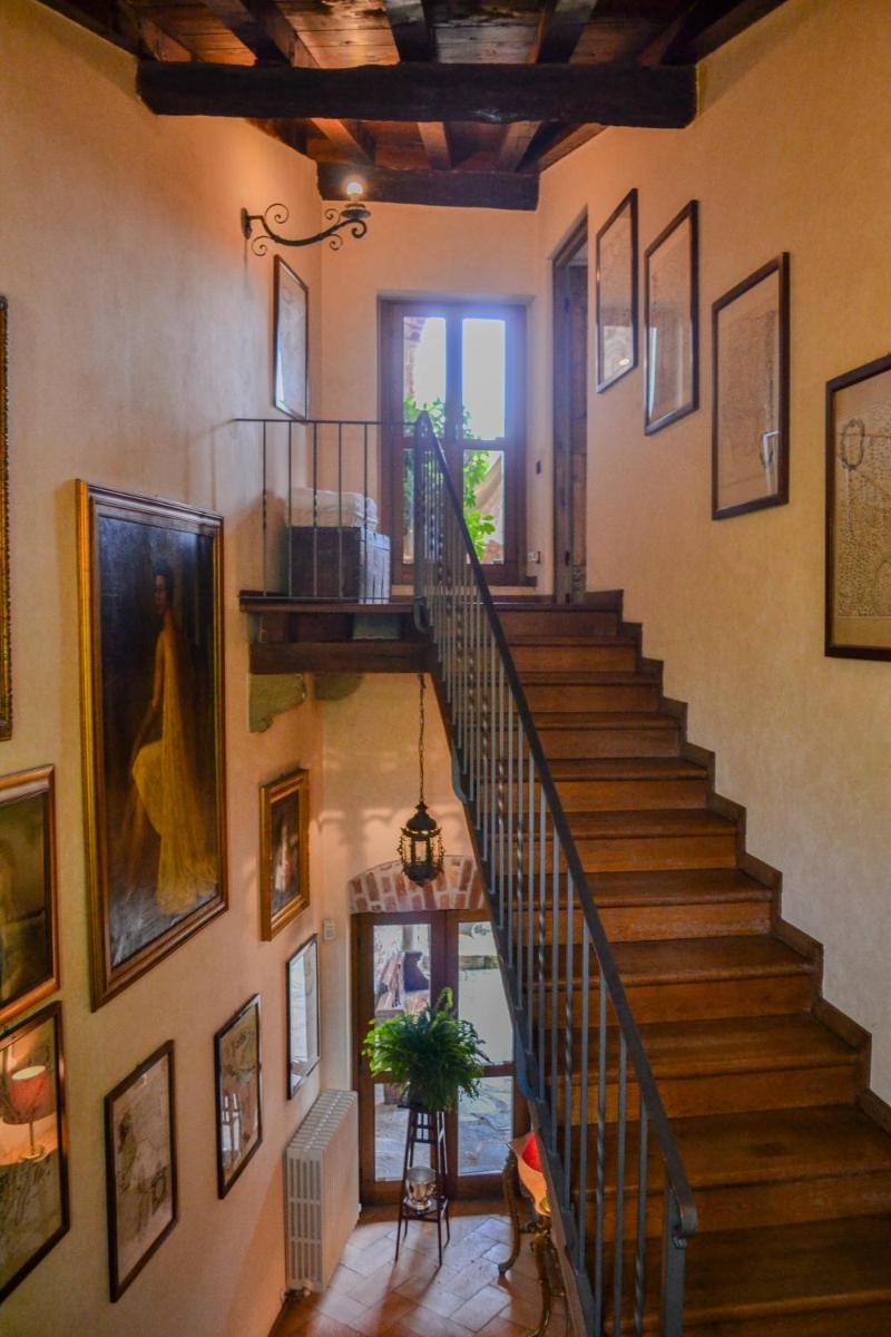 Castello di Cernusco Lombardone