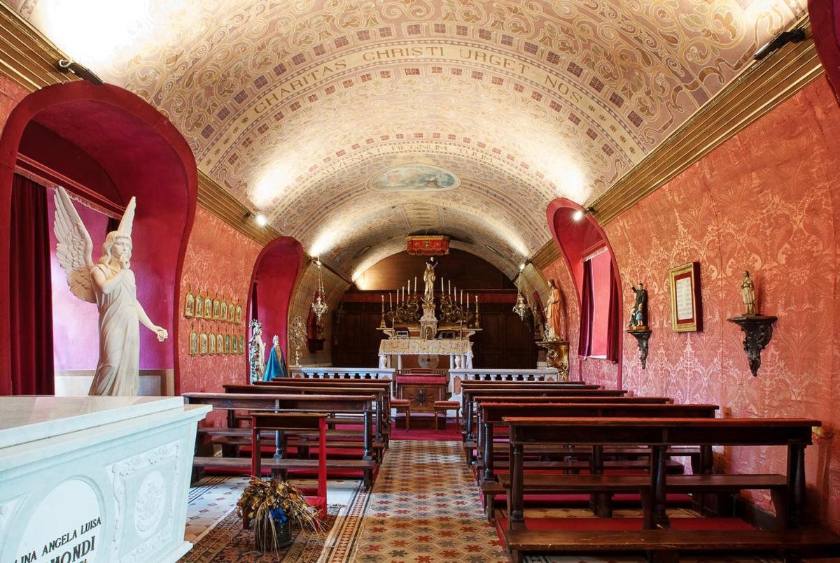 Castello Di Compiano Hotel Relais Museum
