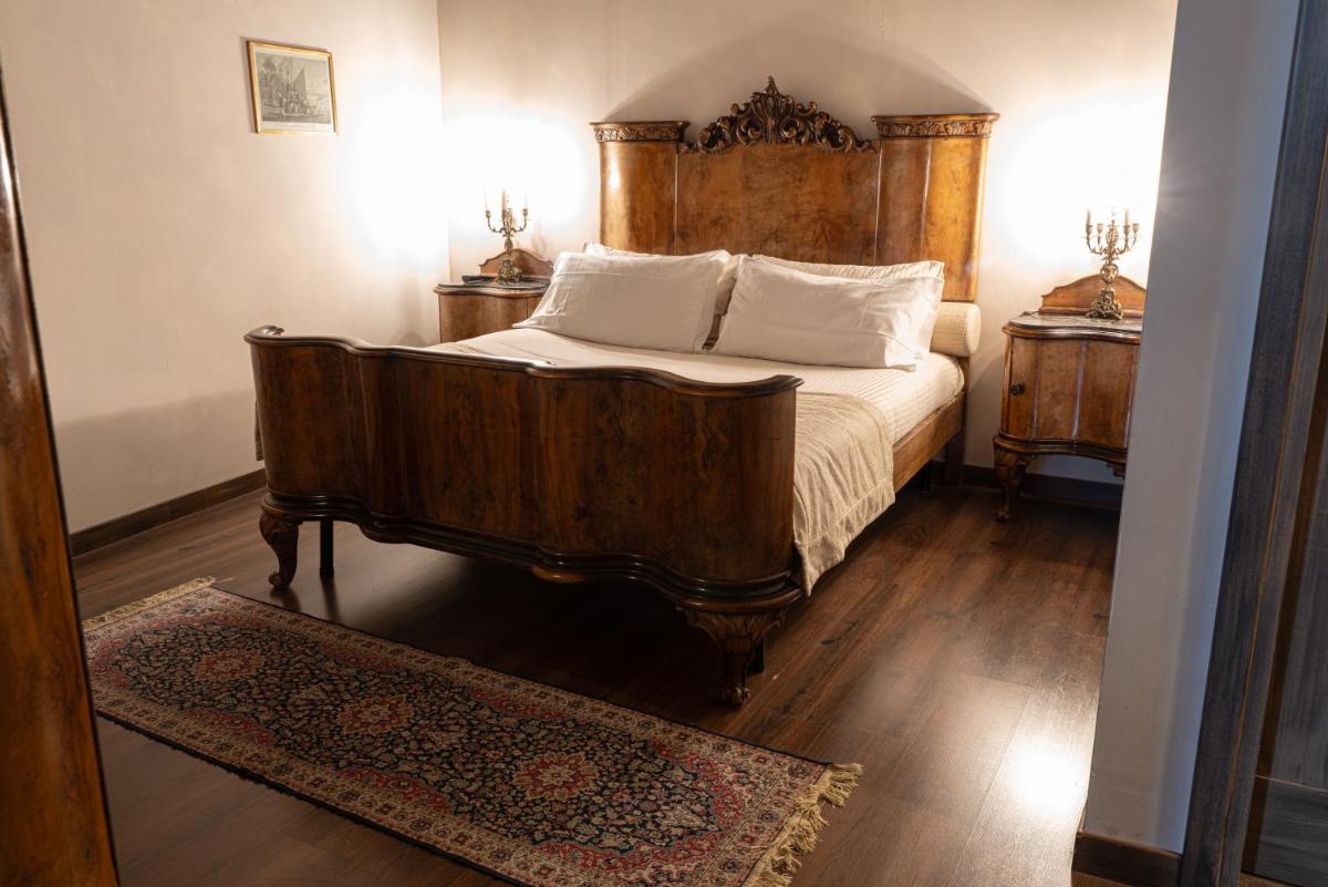 Castello Di Compiano Hotel Relais Museum