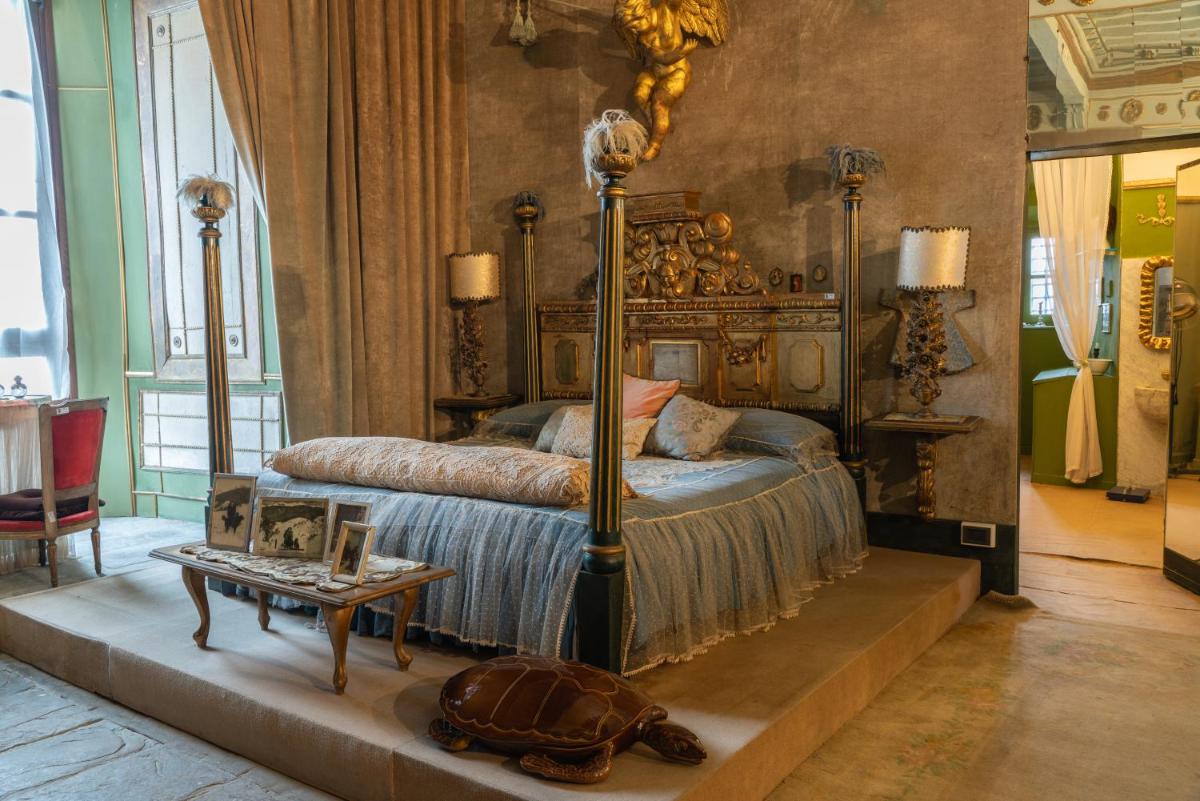 Castello Di Compiano Hotel Relais Museum