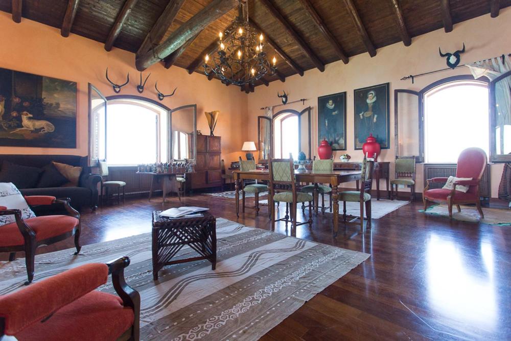 Castello di Falconara