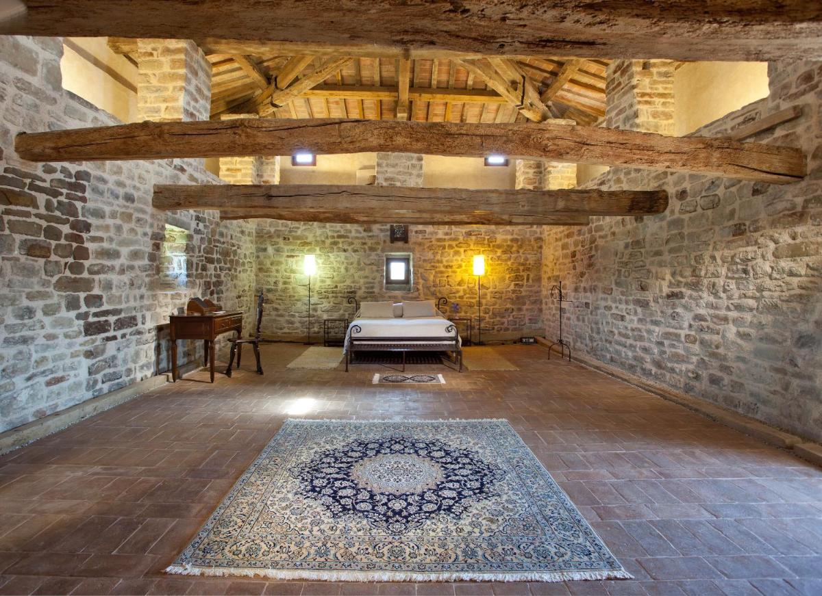 Castello Di Magrano