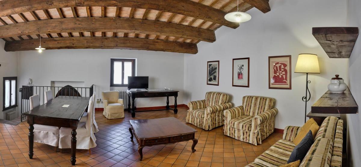 Palazzo Viviani - Castello di Montegridolfo