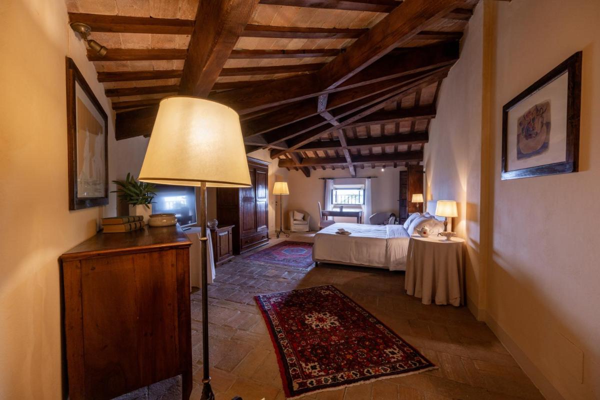 Palazzo Viviani - Castello di Montegridolfo