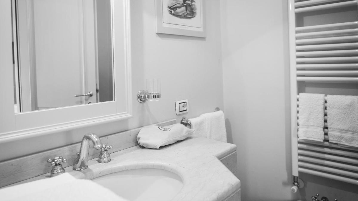 Castello Di Mornico Losana