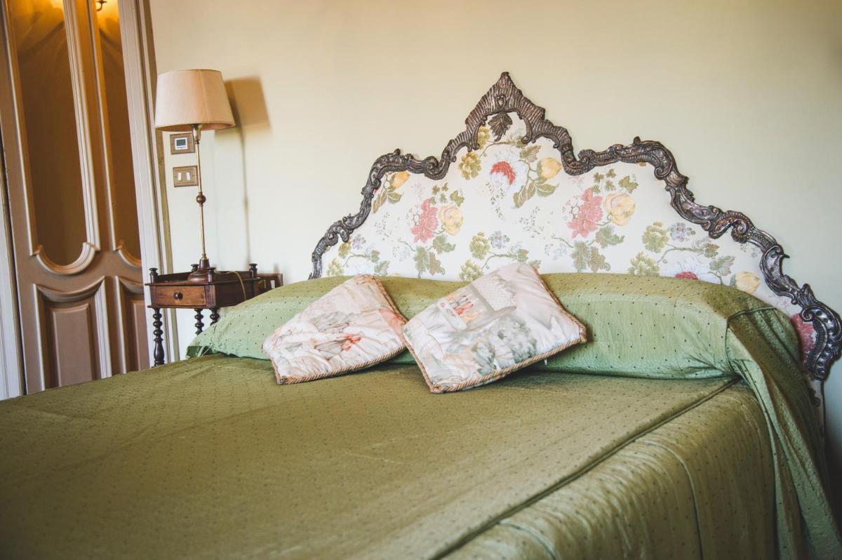 Castello Di Mornico Losana