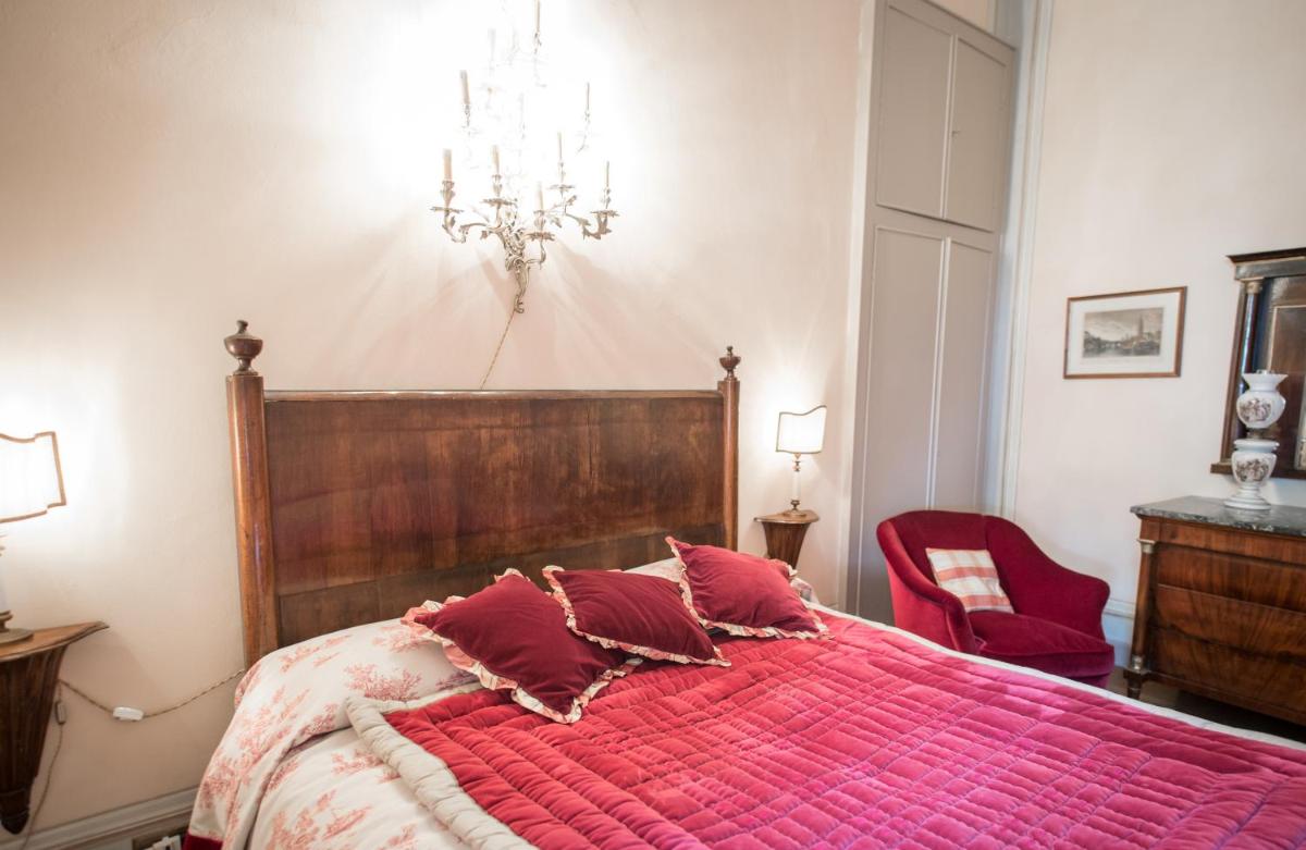 Castello Di Mornico Losana