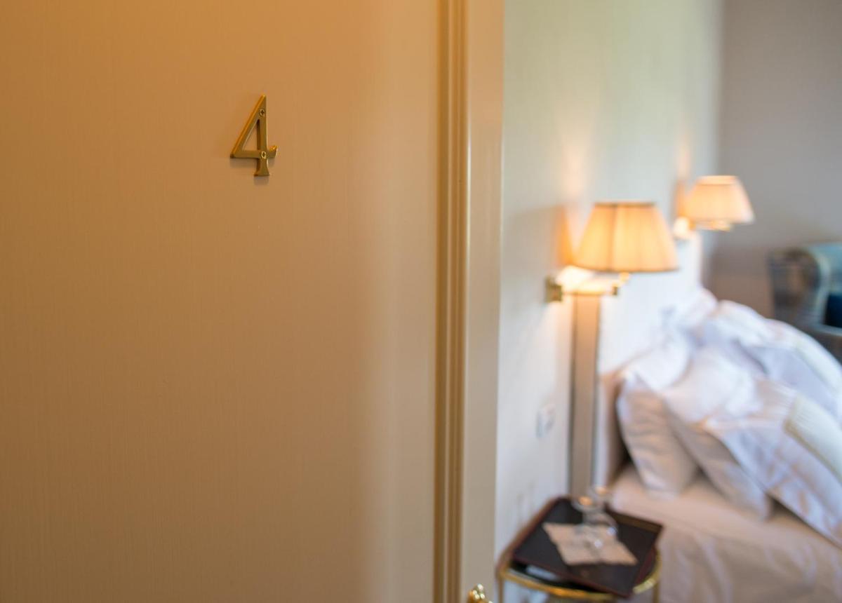 Castello Di Mornico Losana