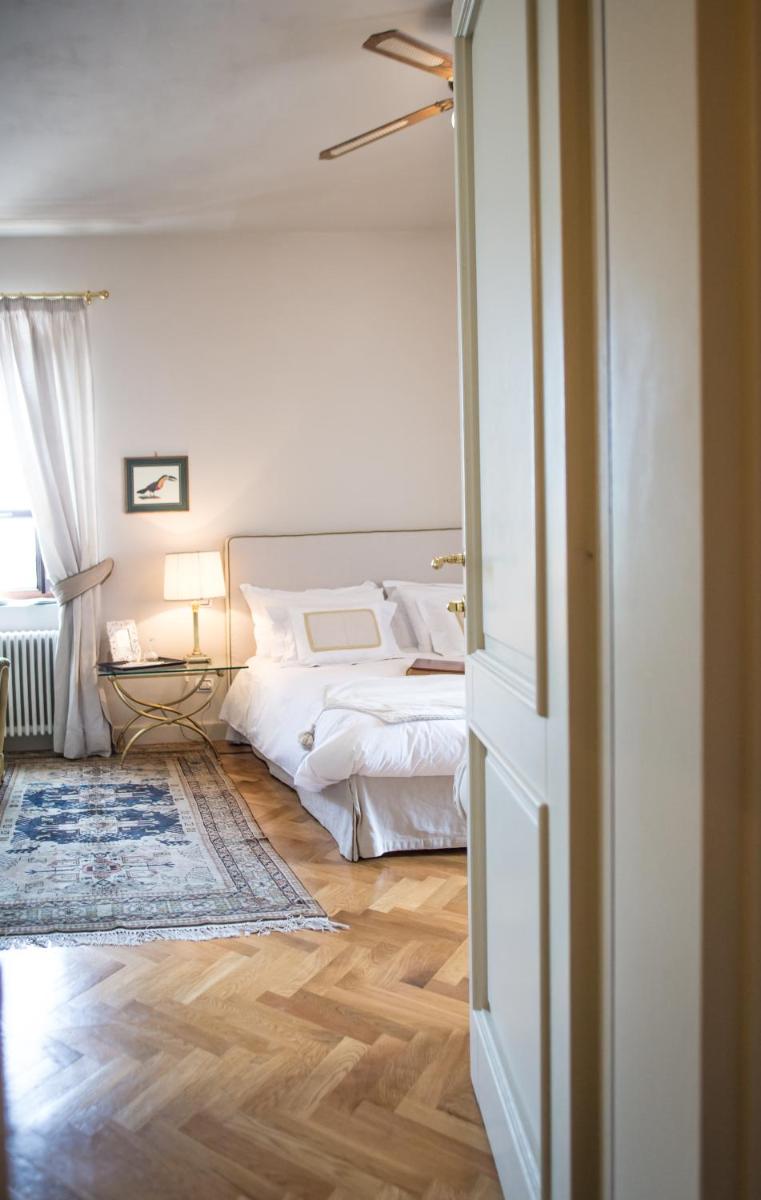 Castello Di Mornico Losana