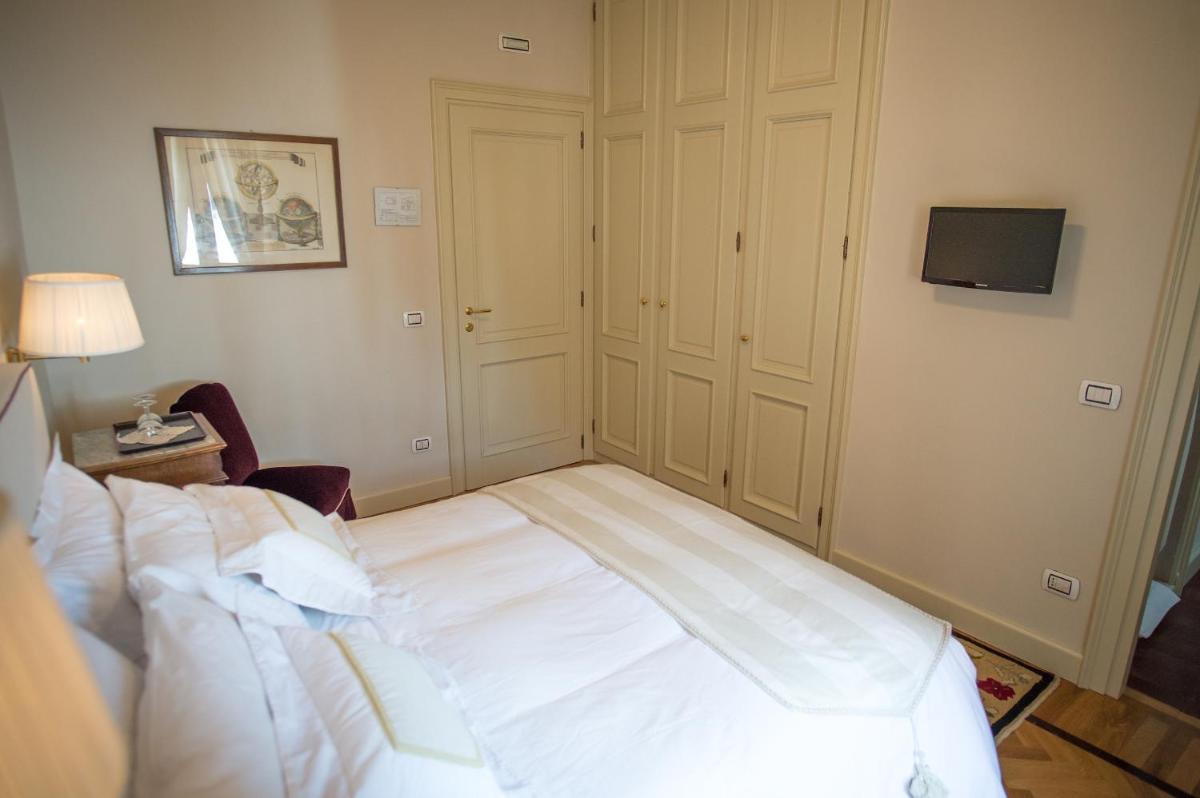 Castello Di Mornico Losana