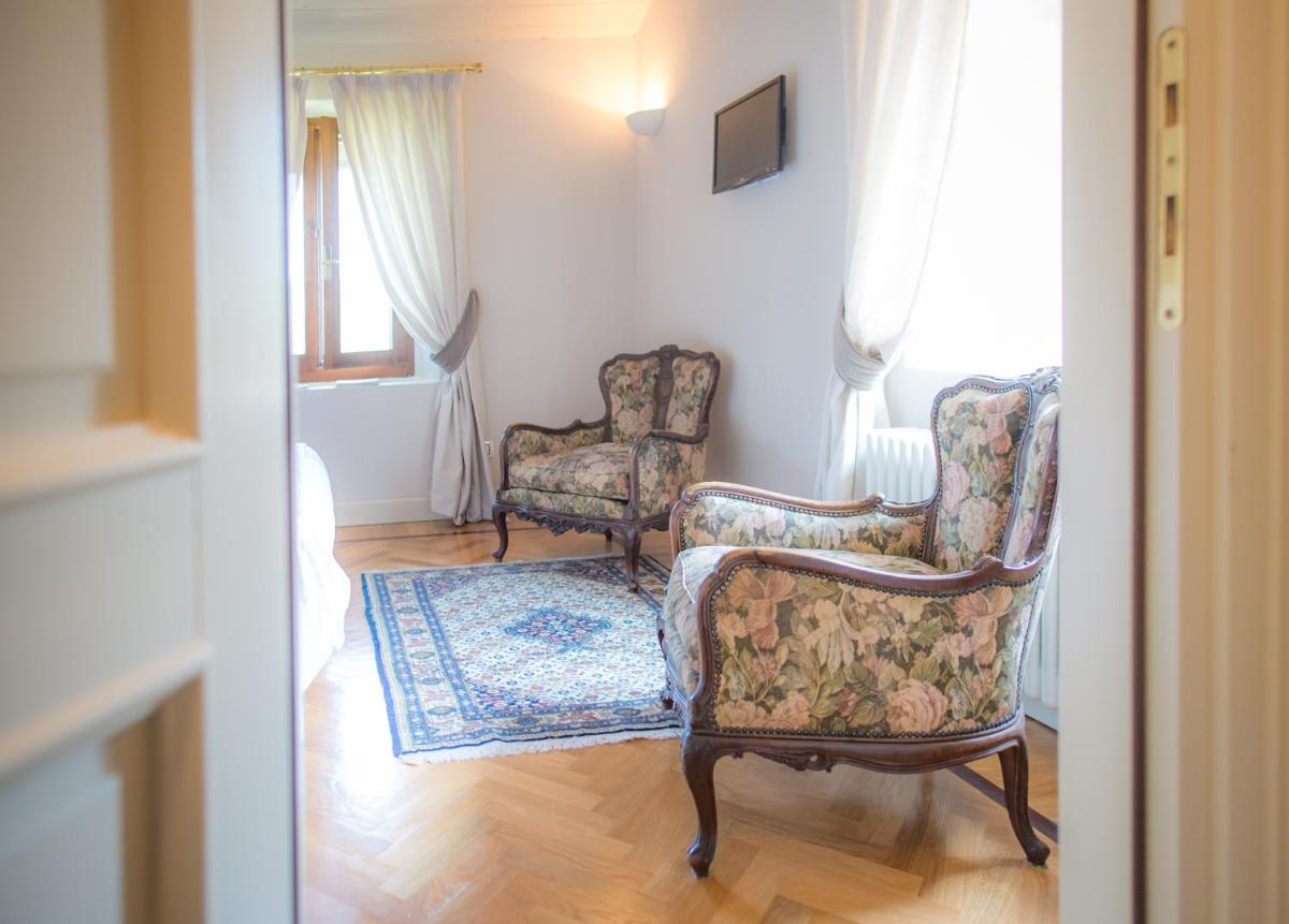 Castello Di Mornico Losana