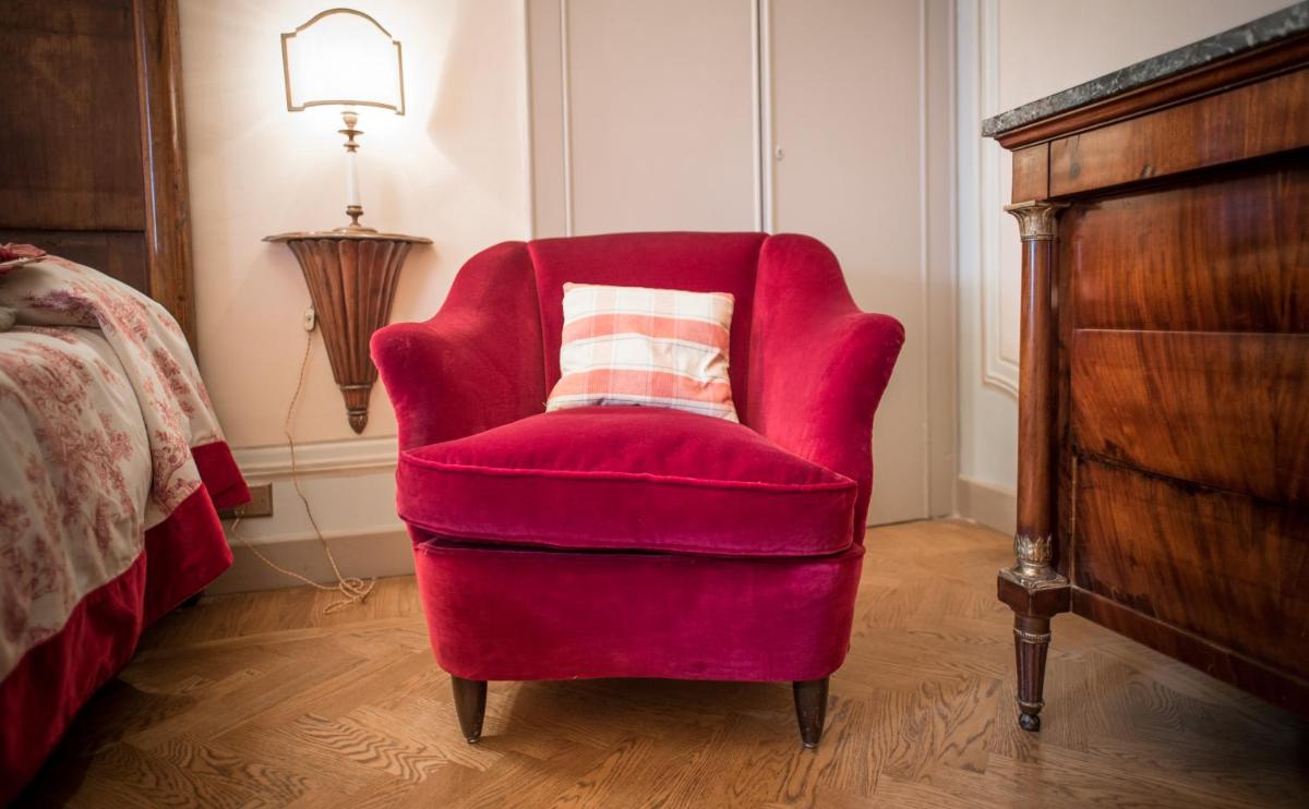 Castello Di Mornico Losana