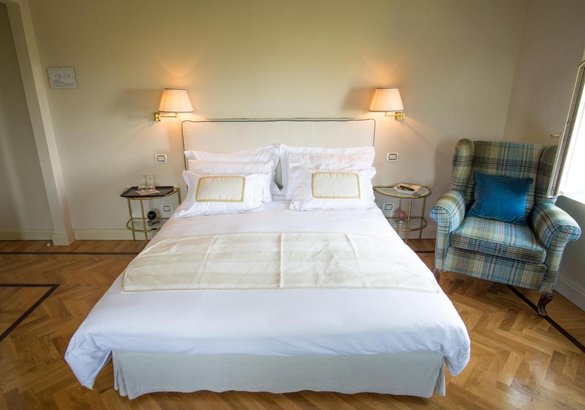 Castello Di Mornico Losana