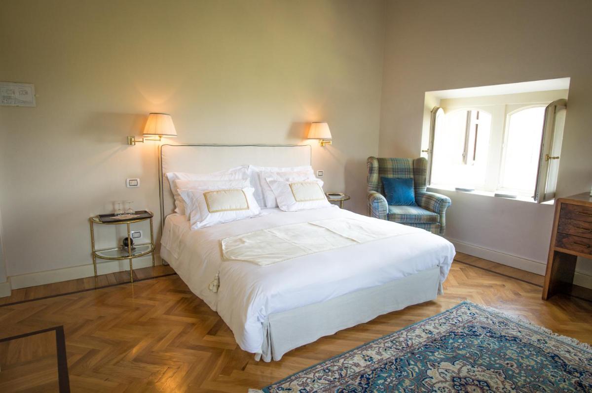 Castello Di Mornico Losana