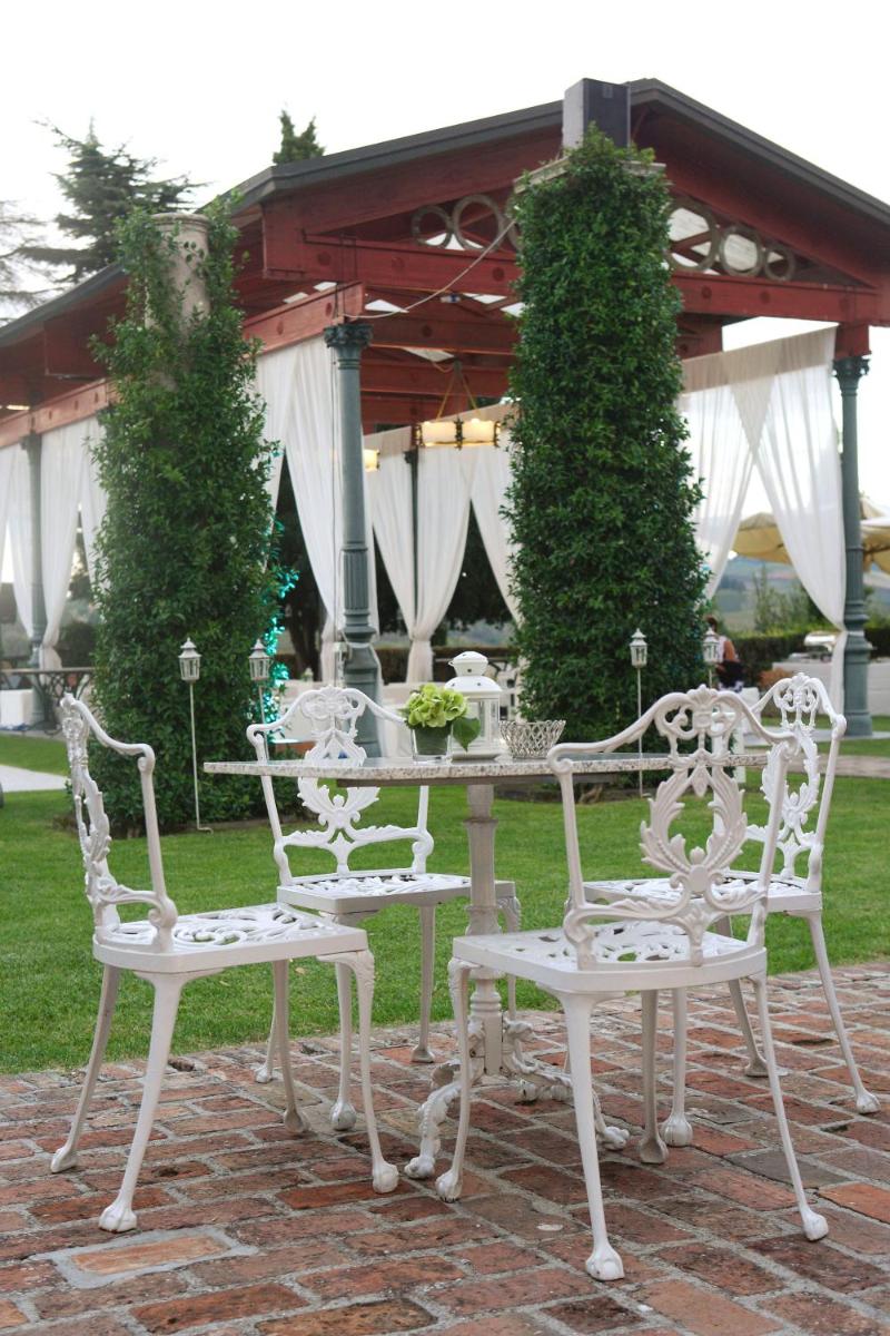 Castello Di Mornico Losana