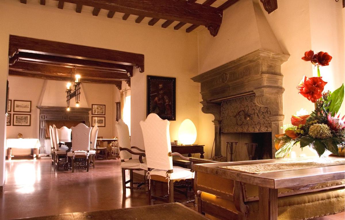 Castello di Petroia