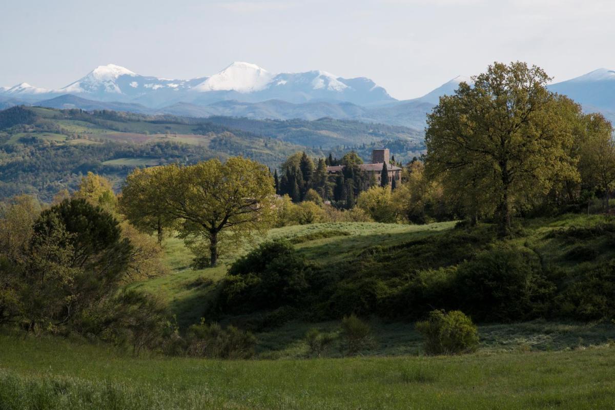 Castello di Petroia