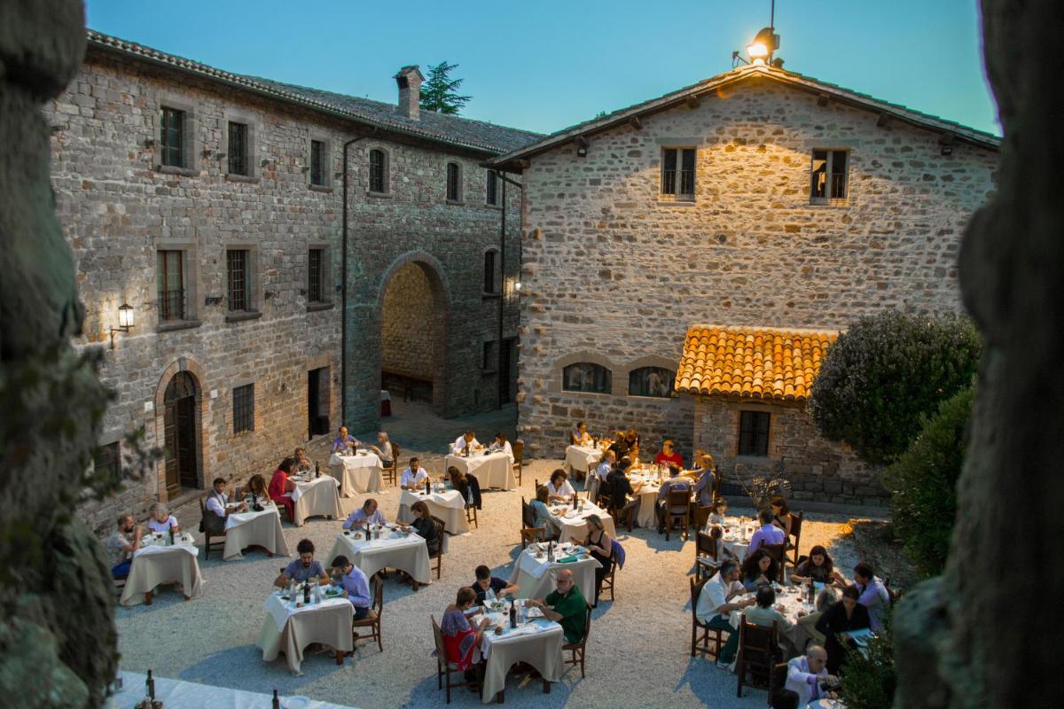 Castello di Petroia