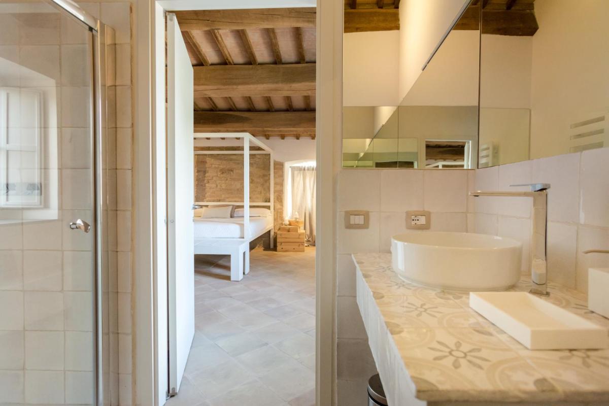 CASTELLO DI RAMAZZANO - Tenute Aliani