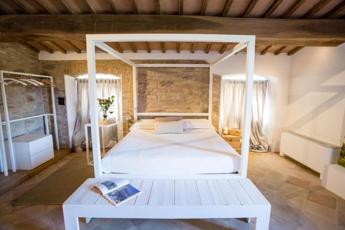 CASTELLO DI RAMAZZANO - Tenute Aliani