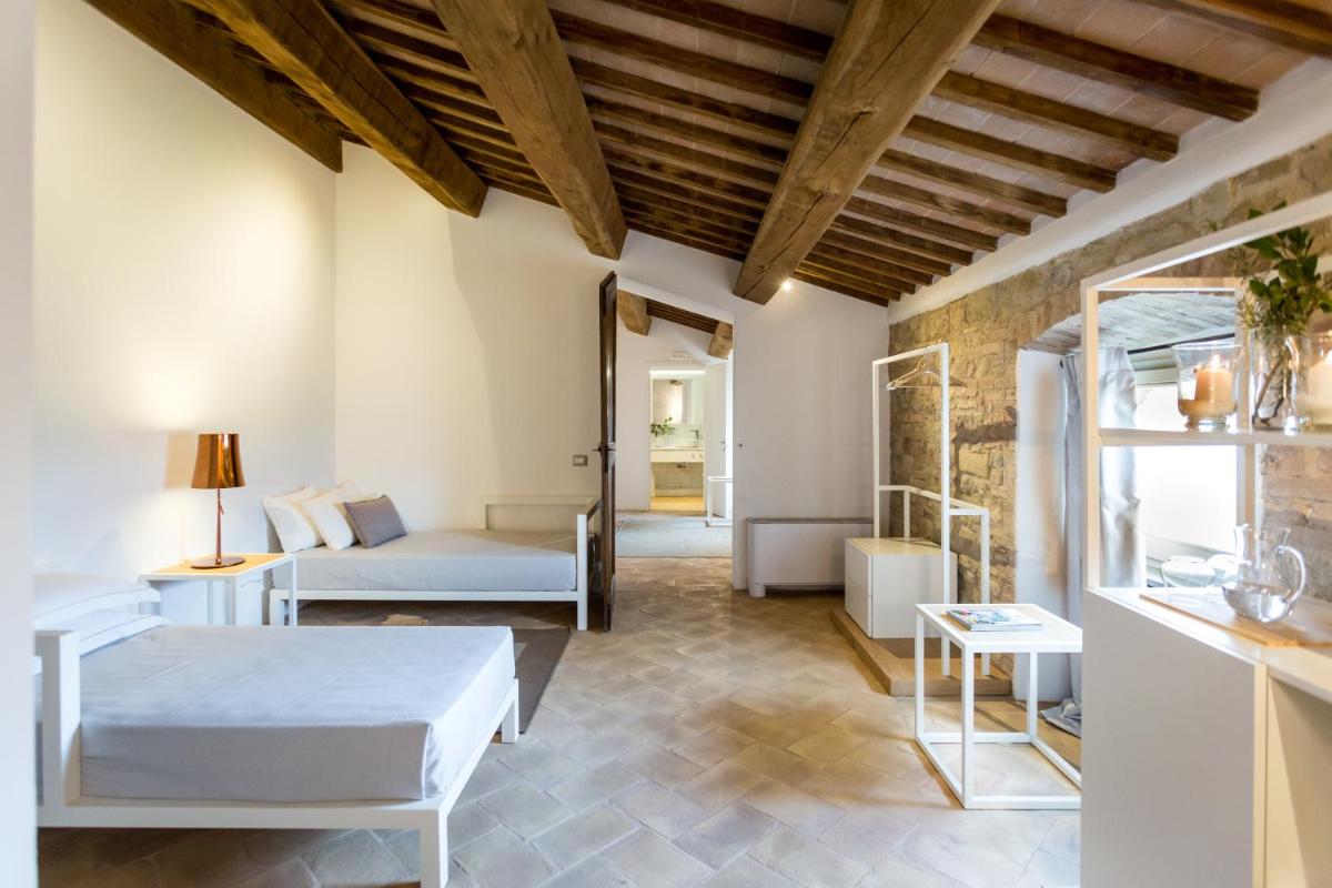 CASTELLO DI RAMAZZANO - Tenute Aliani