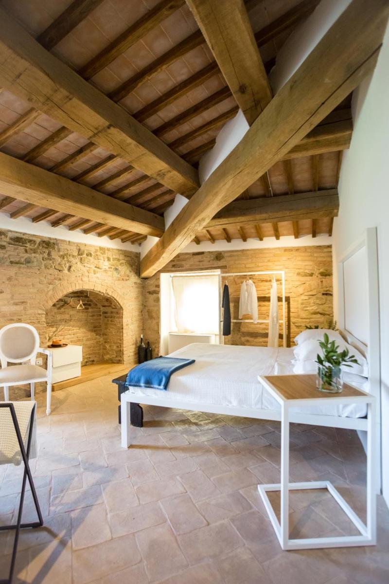 CASTELLO DI RAMAZZANO - Tenute Aliani