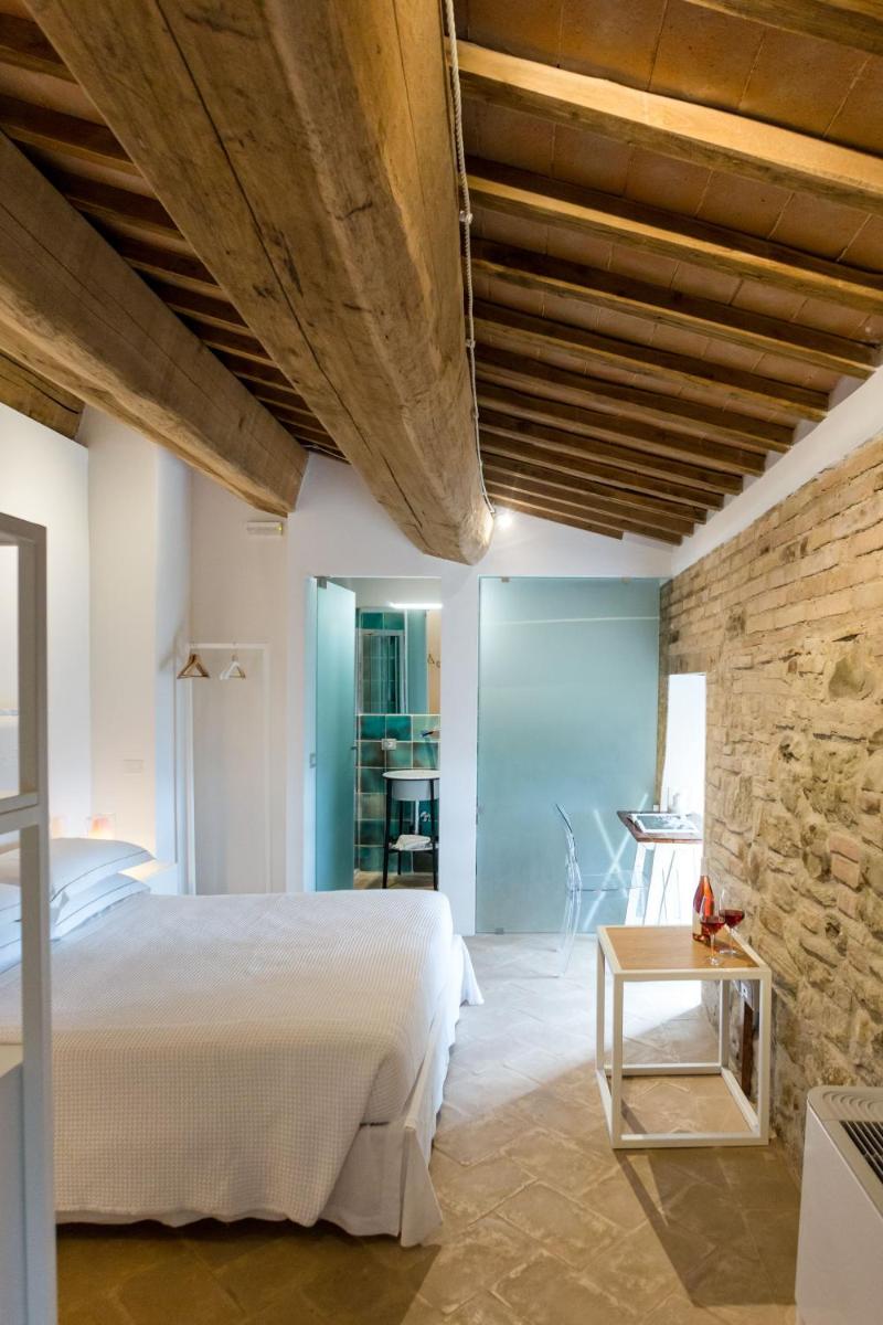 CASTELLO DI RAMAZZANO - Tenute Aliani