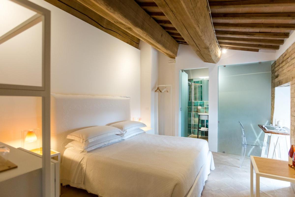 CASTELLO DI RAMAZZANO - Tenute Aliani