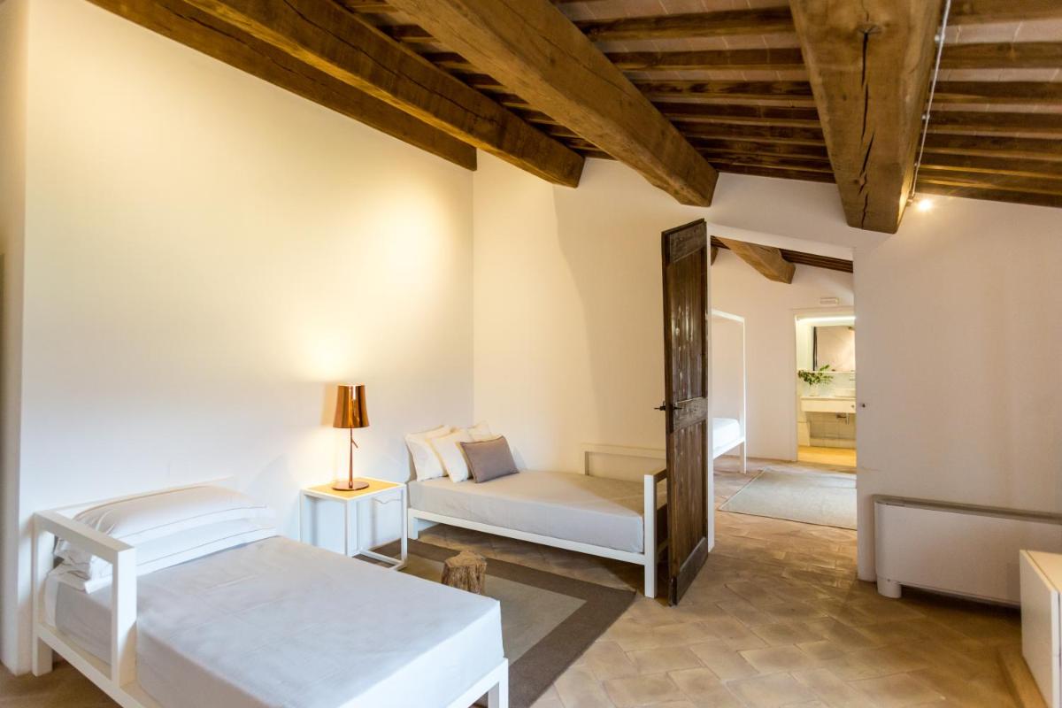 CASTELLO DI RAMAZZANO - Tenute Aliani