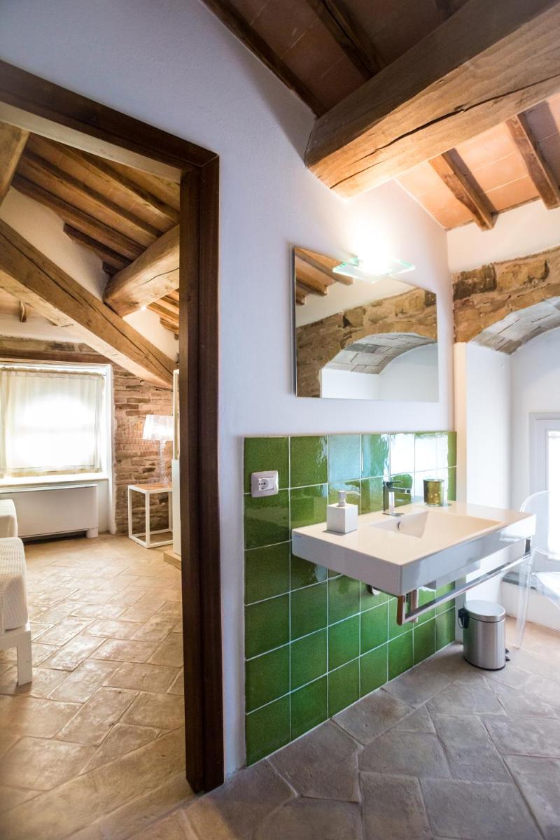 CASTELLO DI RAMAZZANO - Tenute Aliani