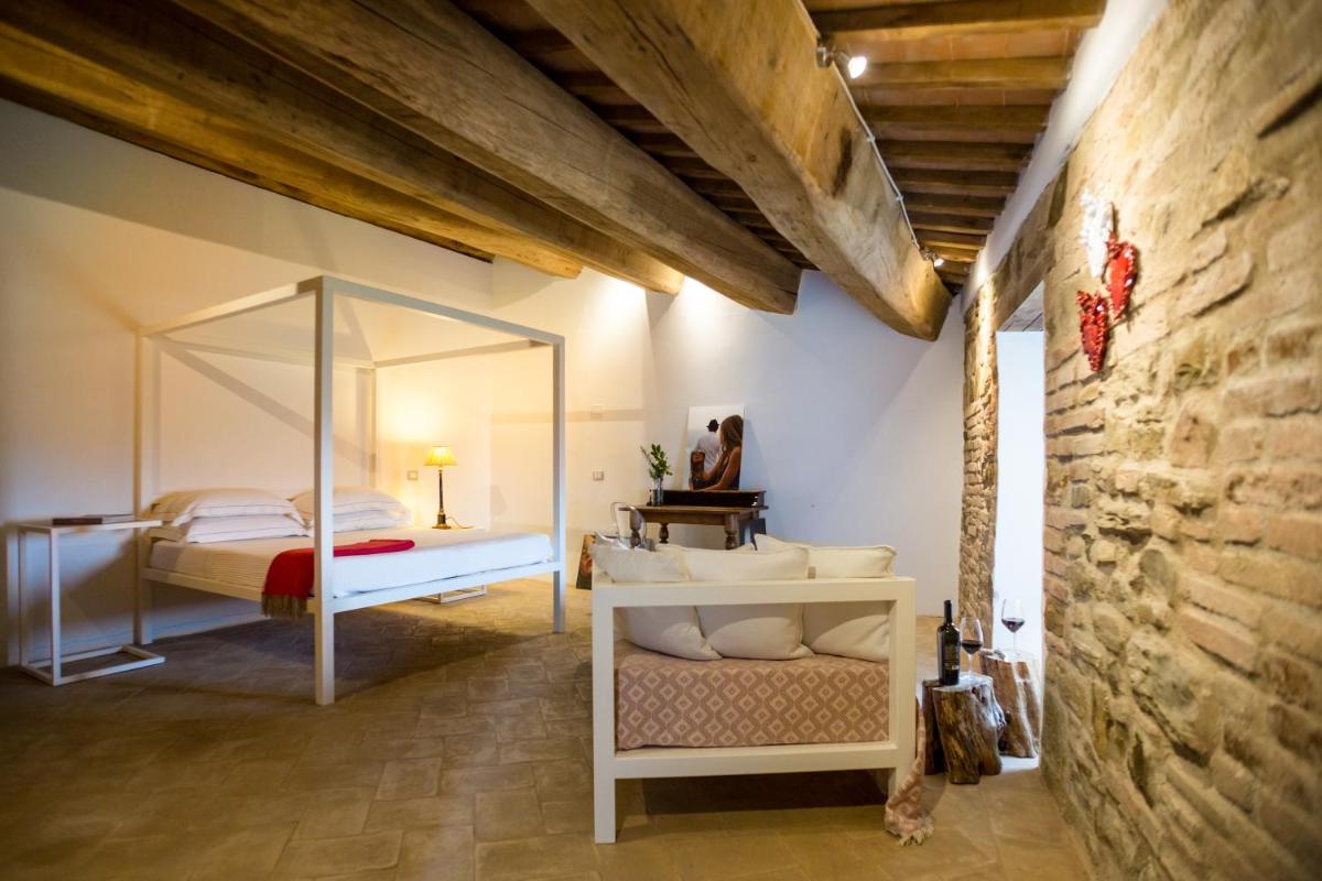 CASTELLO DI RAMAZZANO - Tenute Aliani