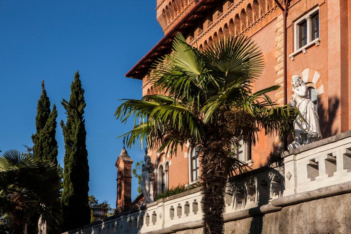 Castello Di Spessa - Residenze d'epoca