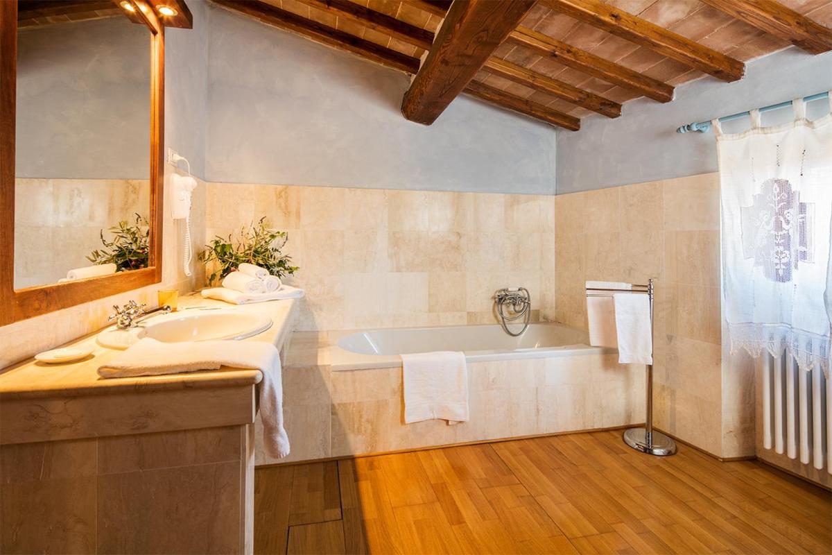 Castello di Titignano