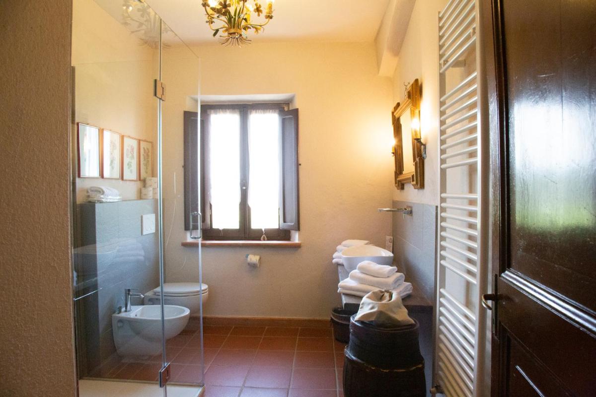 Castello Di Tornano Wine Relais