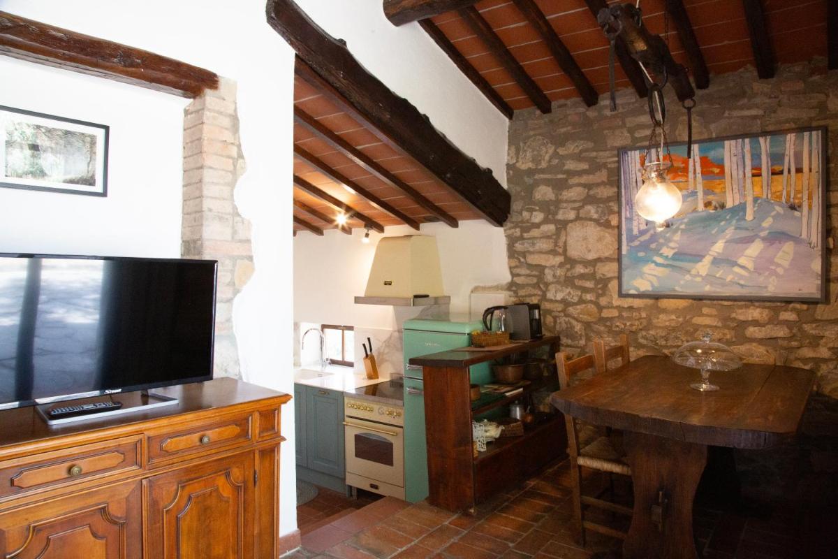 Castello Di Tornano Wine Relais