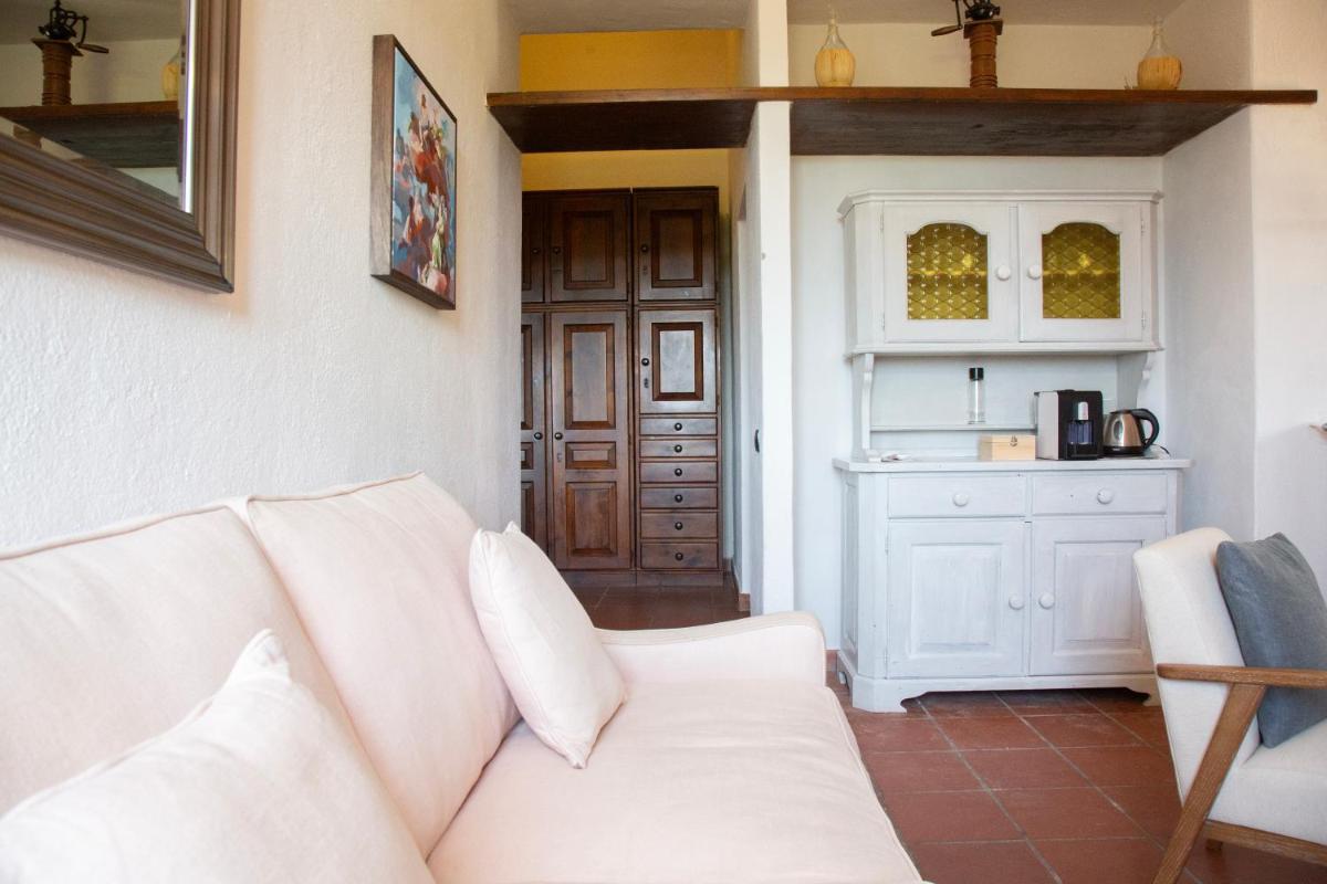 Castello Di Tornano Wine Relais