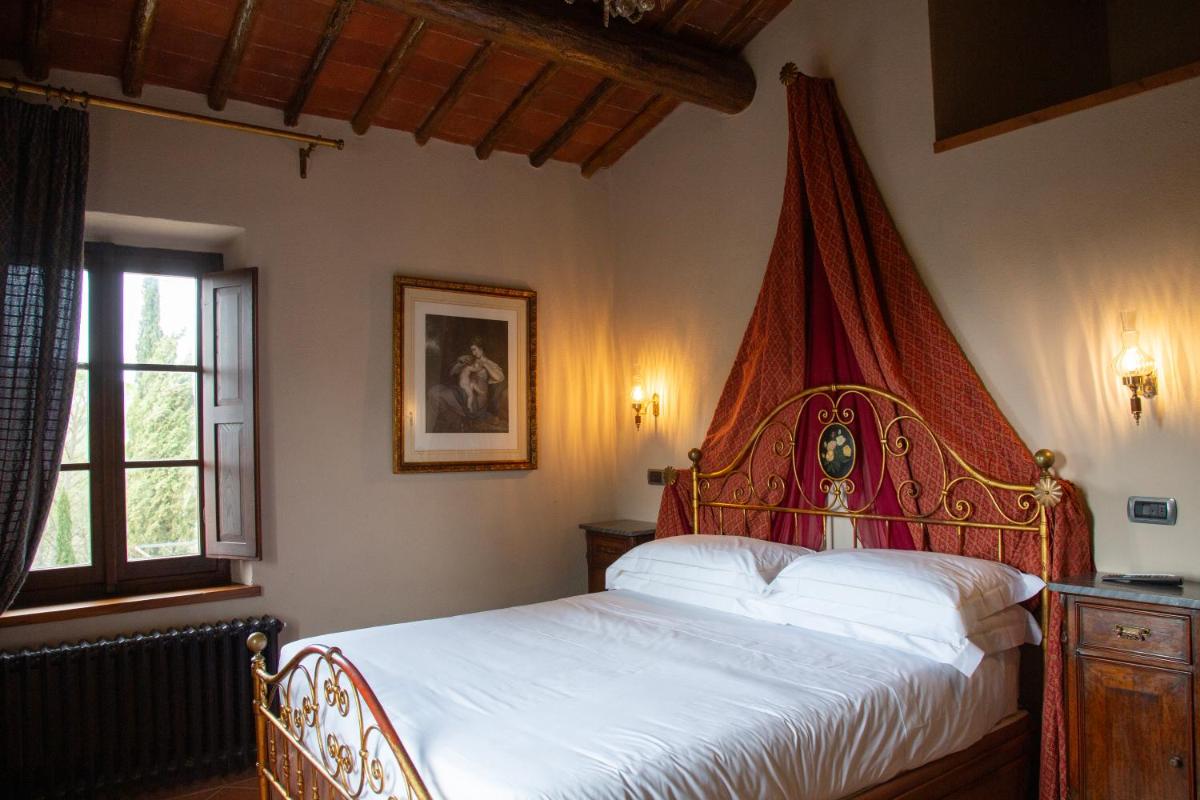 Castello Di Tornano Wine Relais