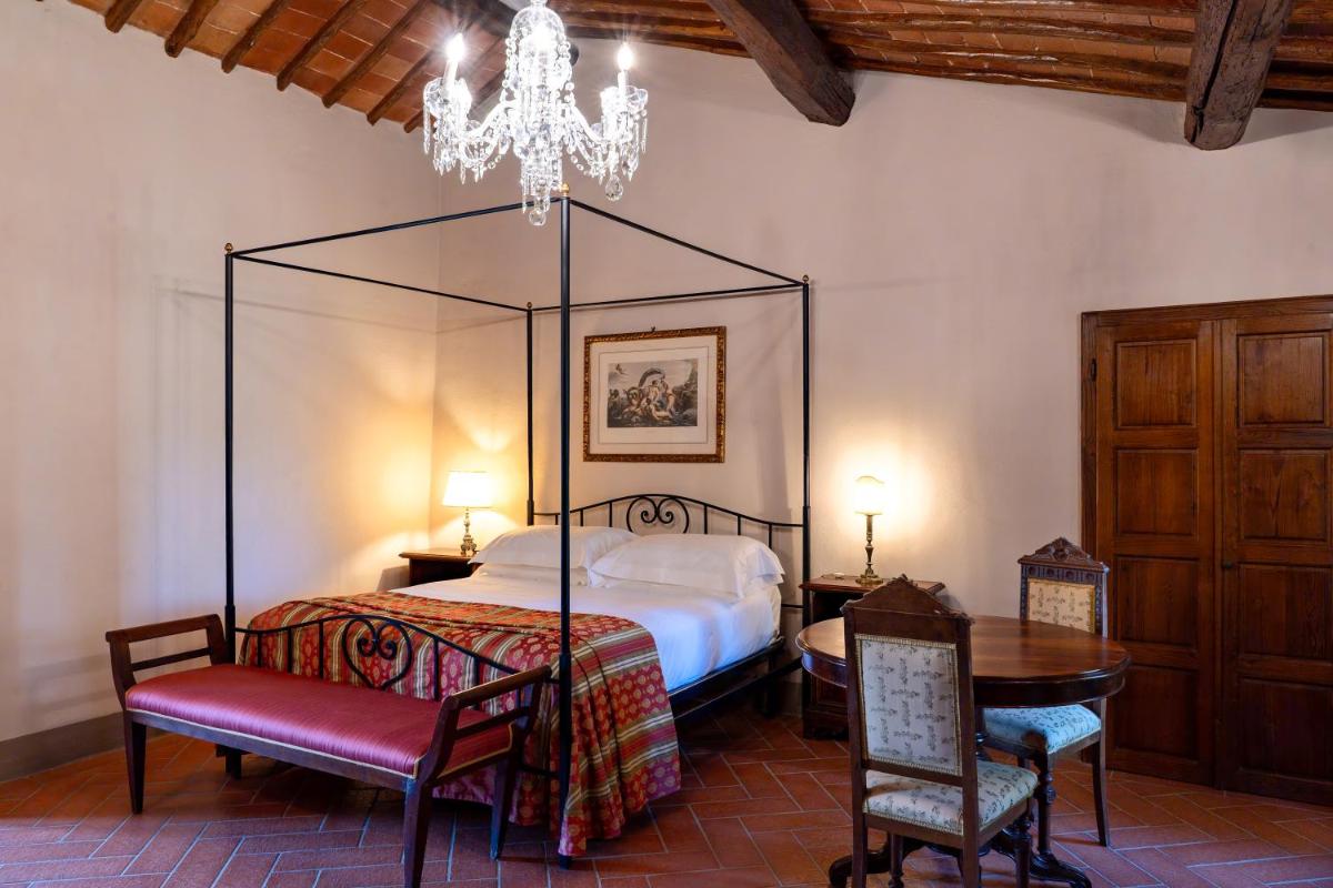 Castello Di Tornano Wine Relais