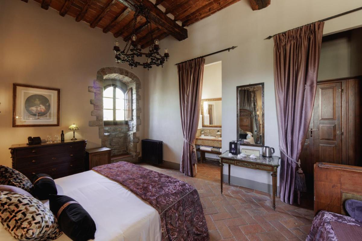 Castello Di Tornano Wine Relais