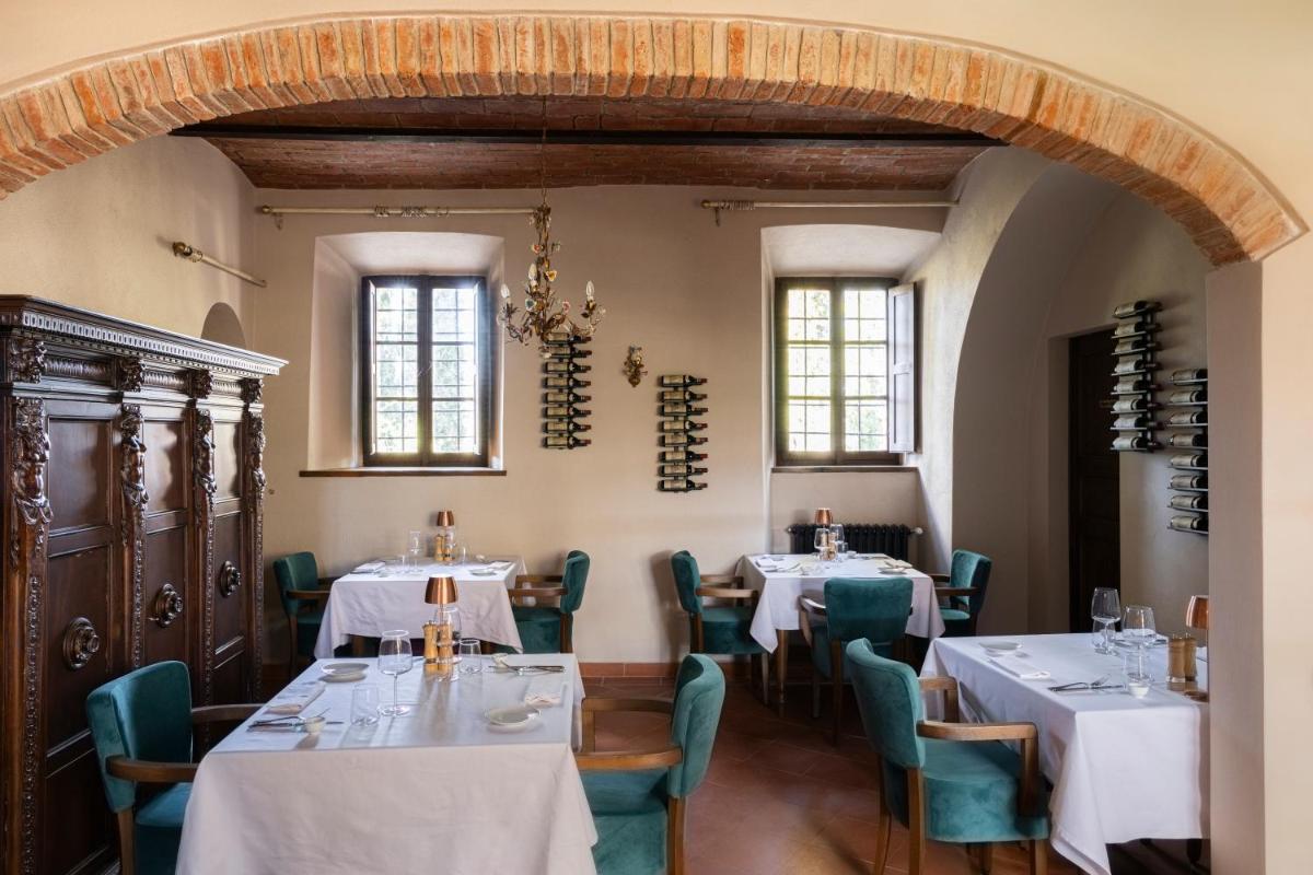 Castello Di Tornano Wine Relais