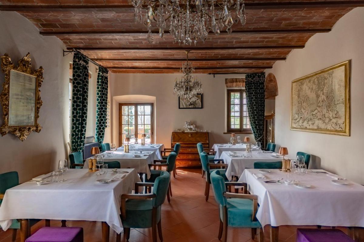 Castello Di Tornano Wine Relais